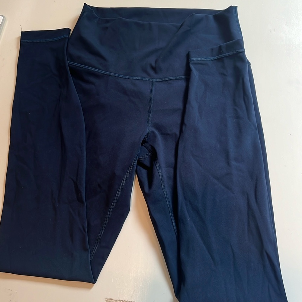 Navy Lululemon leggings size 6